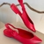 Calcado Fechado Feminino Sling Back Vermelho - comprar online