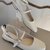 Calcado Fechado Feminino Sling Back Off White na internet