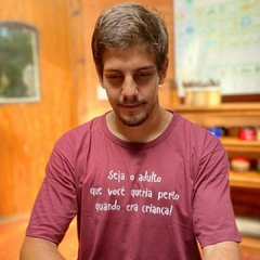 Camiseta Ayni - Seja o Adulto que você queria ter perto - comprar online