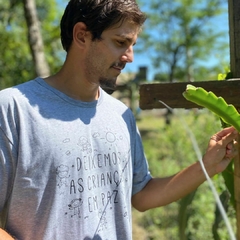 Camiseta Ayni - Deixemos as crianças em paz