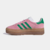 Tênis ADIDAS SAMBA BOLD na cor rosa com detalhes em verde