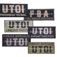 Carteles de Espalda Bordados y Sublimados - UNIFORMES BONAERENSES SRL