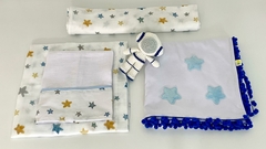 KIT DE FRALDAS E MANTA ESTRELAS