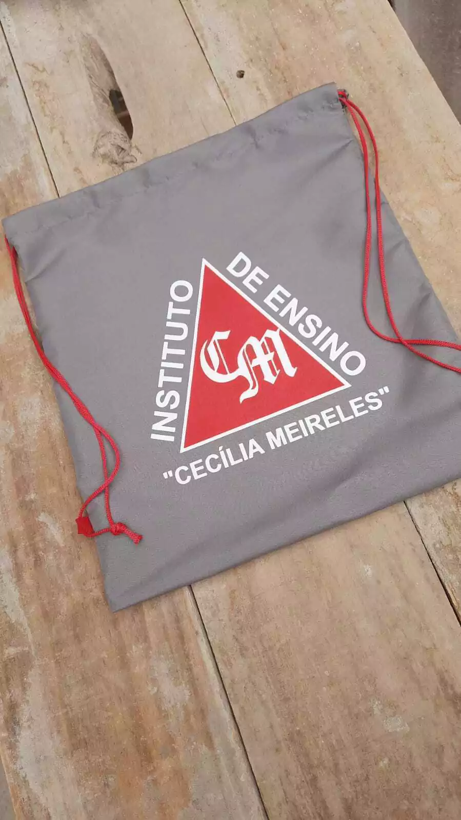 Mochila De Tecido Cinza com Impressão Personalizada - KIT com 100 peças