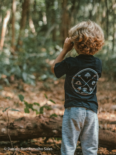 Camiseta Infantil " Faça mais o que te faz bem".