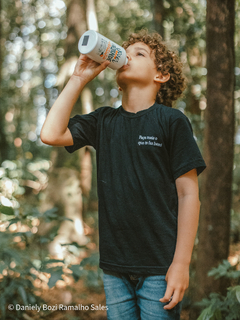 Camiseta Infantil " Faça mais o que te faz bem". - comprar online