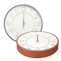 Reloj De Pared 30Cm. Borde Simil Metal - comprar online