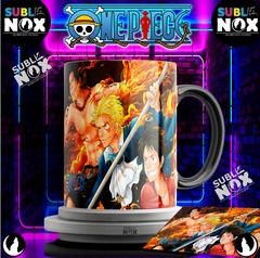 MUGS - ONE PIECE - comprar online