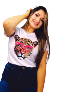 T-SHIRTS BRANCAS MALHA FRIA SUBLIMAÇÃO - ONÇA OCULOS -