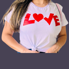 T- Shirt - Love Fonte Grande - Branca - - comprar online