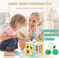 Cubo con laberinto didáctico Estilo Montessori