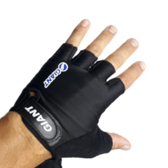 GUANTES DE CICLISMO CORTOS GIANT en internet