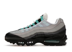 Air Max 95 Black Stadium Green na internet