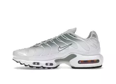 Air Max TN Plus White Mica Green na internet