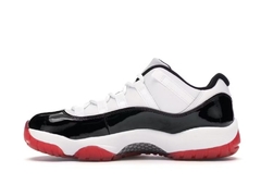 Air Jordan 11 Low Concord Bred na internet