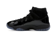 Air Jordan 11 Black Cat na internet