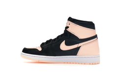 Air Jordan 1 Retro High Black Crimson Tint na internet