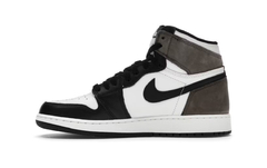 Air Jordan 1 Retro High Dark Mocha na internet