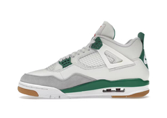 Air Jordan 4 Retro SB Pine Green na internet