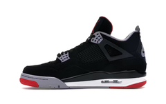 Air Jordan 4 Retro Bred na internet