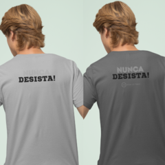 Camiseta Unissex Magic Desista!