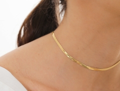 Choker Fita 4mm Semijoia Banhado a Ouro 18k - comprar online