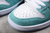 April Skateboards x Nike SB Dunk Low Turbo 'Green' na internet