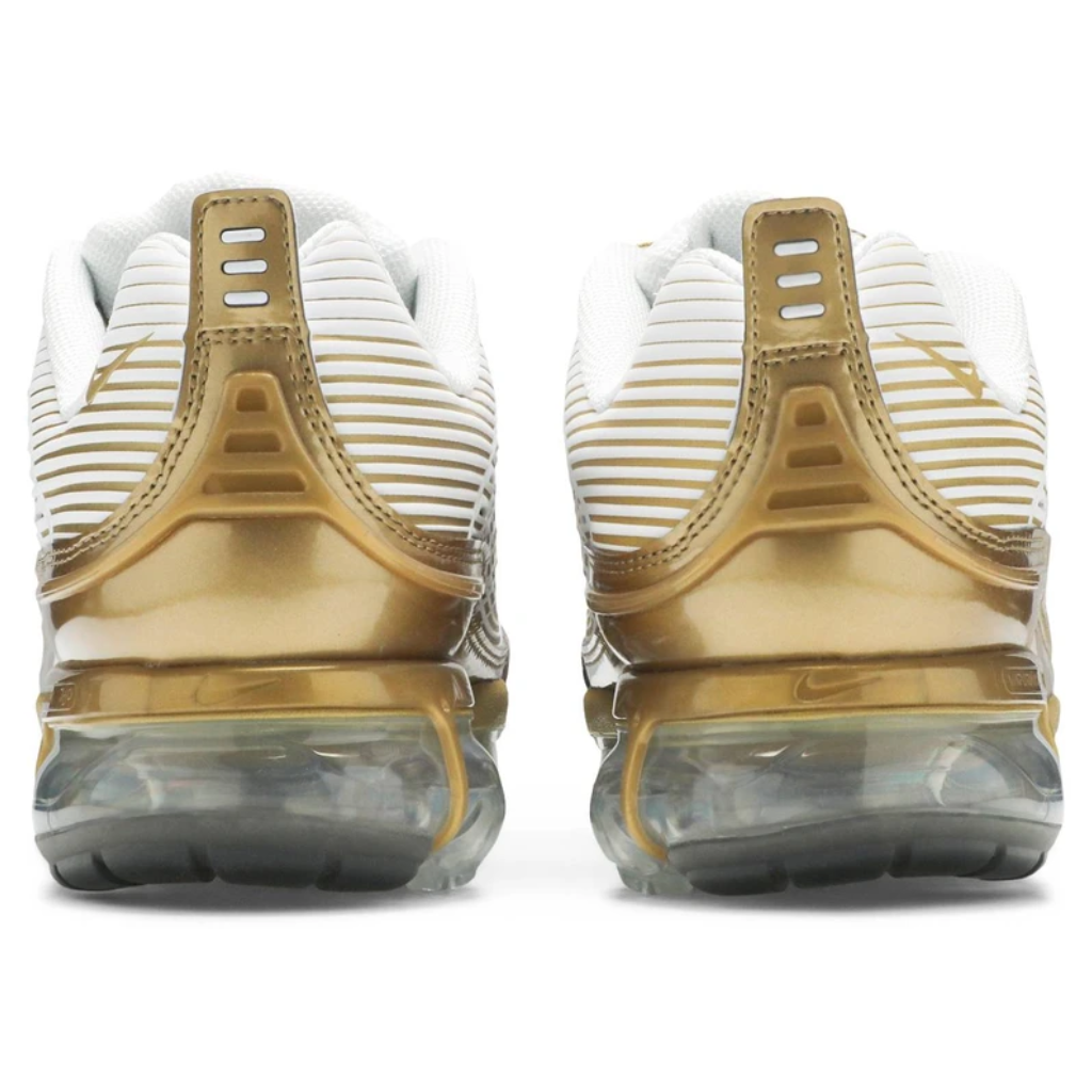 Nike vapormax white and gold best sale