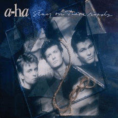 a-ha 1988 - Stay On These Roads (Deluxe) - Na compra de 10 álbuns musicais, 10 filmes ou desenhos, o Pen-Drive será grátis...Aproveite! - comprar online