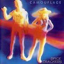Camouflage 2009 - Spice Crackers - Na compra de 15 álbuns musicais, 20 filmes ou desenhos, o Pen-Drive será grátis...Aproveite!