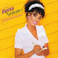 Donna Summer 1983 - She Works Hard For The Money - Na compra de 15 álbuns musicais, 20 filmes ou desenhos, o Pen-Drive será grátis...Aproveite!