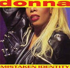Donna Summer 1991 - Mistaken Identity - Na compra de 15 álbuns musicais, 20 filmes ou desenhos, o Pen-Drive será grátis...Aproveite!