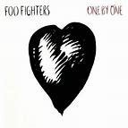 Foo Fighters 2002 - One By One - Na compra de 15 álbuns musicais, 20 filmes ou desenhos, o Pen-Drive será grátis...Aproveite!