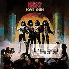 Kiss 1977 - Love Gun (Deluxe) - Na compra de 15 álbuns musicais, 20 filmes ou desenhos, o Pen-Drive será grátis...Aproveite!