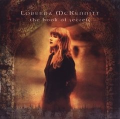 Loreena McKennitt 1997 - The Book of Secretsd - Na compra de 15 álbuns musicais, 20 filmes ou desenhos, o Pen-Drive será grátis...Aproveite! - comprar online