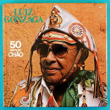 Luiz Gonzaga 1988 - 50 anos de chão - Na compra de 15 álbuns musicais, 20 filmes ou desenhos, o Pen-Drive será grátis...Aproveite!