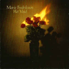 Marie Fredriksson 1984 - Het Vind - Na compra de 15 álbuns musicais, 20 filmes ou desenhos, o Pen-Drive será grátis...Aproveite!
