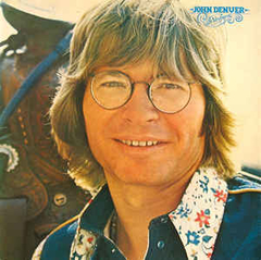John Denver 1975 - Windsong - Na compra de 15 álbuns musicais, 20 filmes ou desenhos, o Pen-Drive será grátis...Aproveite!