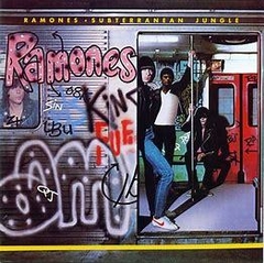 Ramones 1983 - Subterranean Jungle - Na compra de 15 álbuns musicais, 20 filmes ou desenhos, o Pen-Drive será grátis...Aproveite!