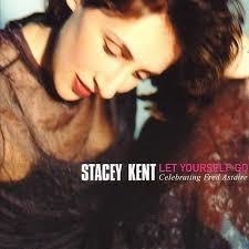 Stacey Kent 2000 - Let Yourself Go - Celebrating Fred Astaire - Na compra de 15 álbuns musicais, 20 filmes ou desenhos, o Pen-Drive será grátis...Aproveite!