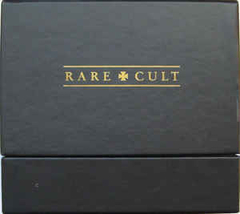 The Cult 2000 - Rare Cult BOX - Na compra de 15 álbuns musicais, 20 filmes ou desenhos, o Pen-Drive será grátis...Aproveite! - comprar online