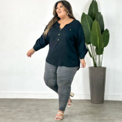 Calça legging cinza plus size