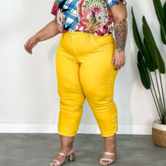 Calça capri plus size