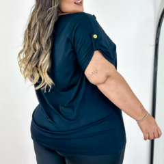 Blusa Bianca plus size na internet