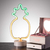 Dale un toque tropical a tu decoración: Lámpara Led de Mesa Ananá