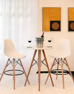 Conjunto Mesa Bistro Redonda 70 cm com 2 Banquetas Altas - comprar online