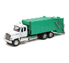 Freightliner 114SD Garbage Truck9