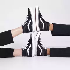 TÊNIS SK8-HI BLACK WHITE