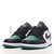 Air Jordan 1 "Green Toe" na internet