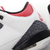 Air Jordan 3 "Fire Red" na internet